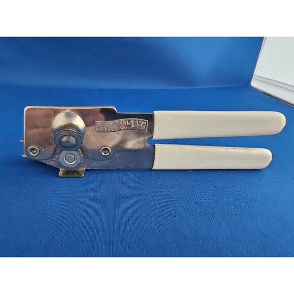 Vintage Swing-A-Way 76 Can Opener Bottle White Grips Manual 6-1/4” USA Away - Picture 1 of 10